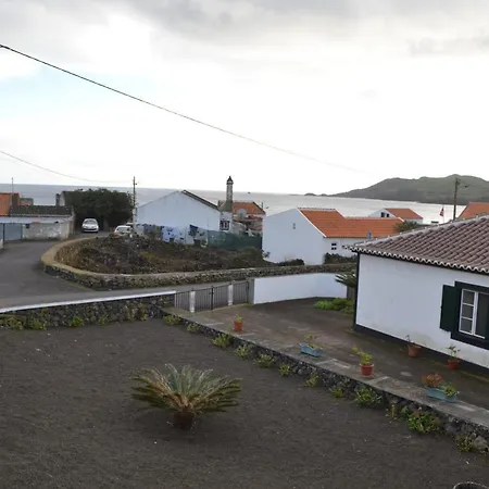 Casa Do Maduro Holiday home *
